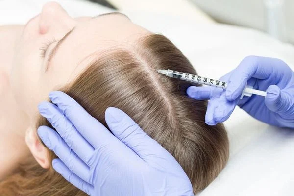 Áp dụng công nghệ phù hợp như PRP, laser, cấy tóc hoặc tế bào gốc. Áp dụng công nghệ phù hợp như PRP, laser, cấy tóc hoặc tế bào gốc.